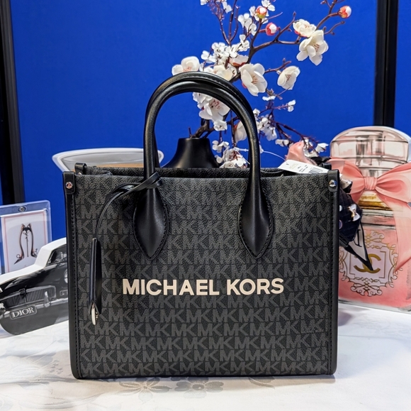 Michael Kors Mirella Small Shopper Tote/ Crossbody Bag Black